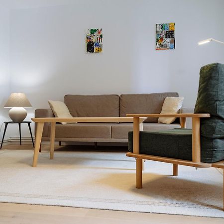 Cozy Central Apartment Near The Forest Brasov Ngoại thất bức ảnh