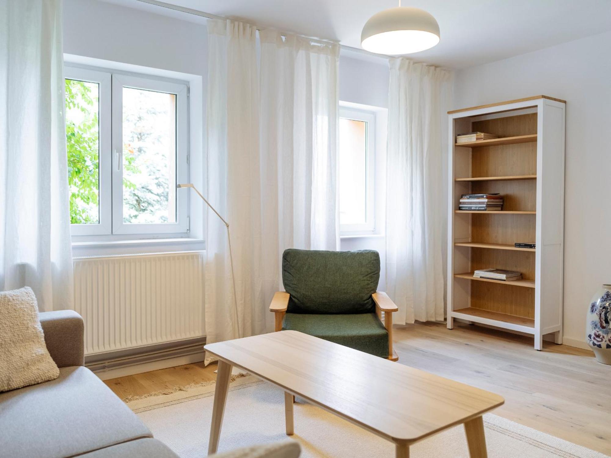 Cozy Central Apartment Near The Forest Brasov Ngoại thất bức ảnh