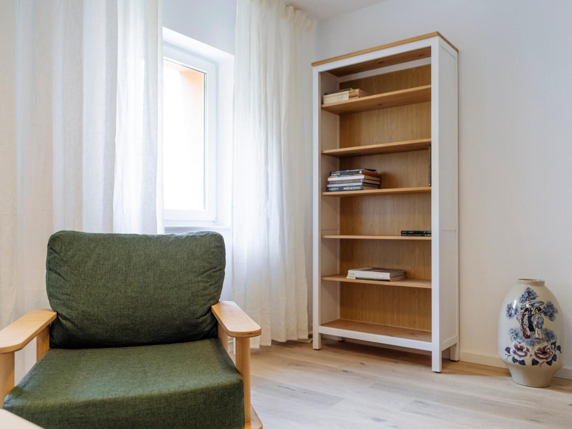 Cozy Central Apartment Near The Forest Brasov Ngoại thất bức ảnh